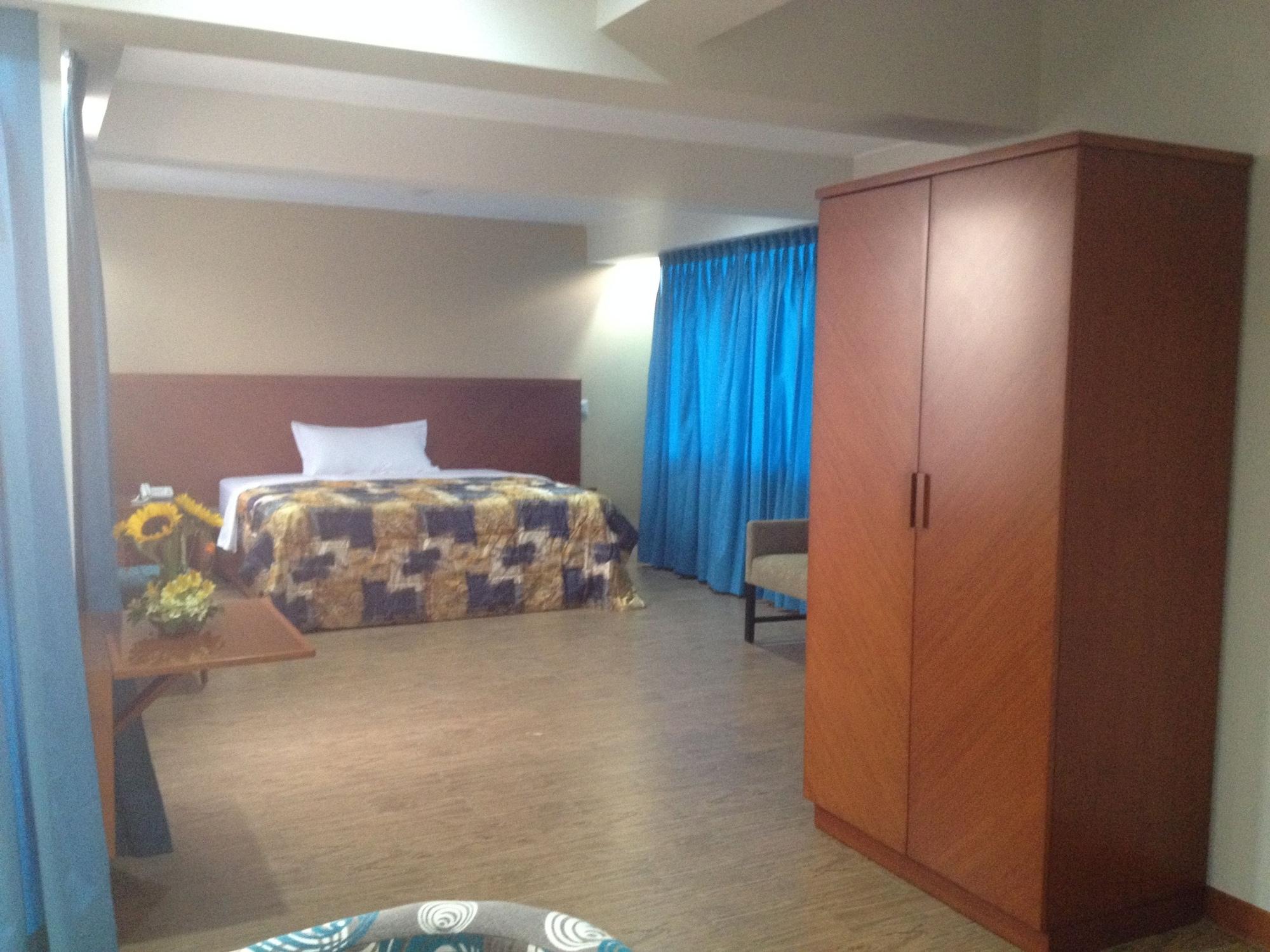 Hotel Esencia Suites 利马 外观 照片