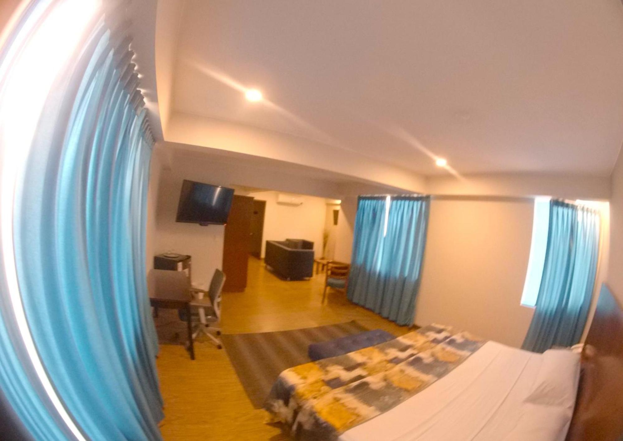 Hotel Esencia Suites 利马 外观 照片